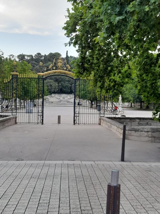 Maison Quai De La Fontaine Plus Parking Nîmes Esterno foto