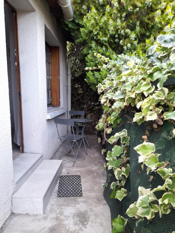 Maison Quai De La Fontaine Plus Parking Nîmes Esterno foto